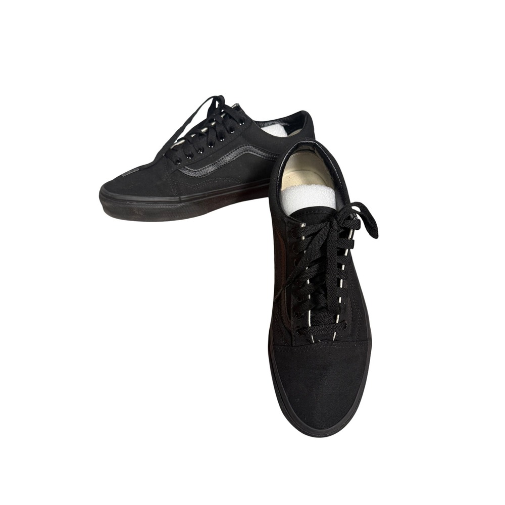 Vans Old Skool Triple Black Sneakers – Men's 9 / Women's 10.5